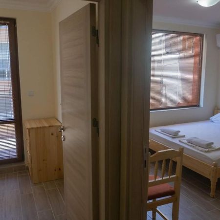 Rent Apartments Martin Beach Pomorie Exterior foto